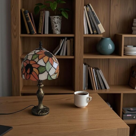 Tiffany Style Table Lamp, 8'' Yellow Sunflower Handmade Stained Glass Lampshade - Picture 3 of 6